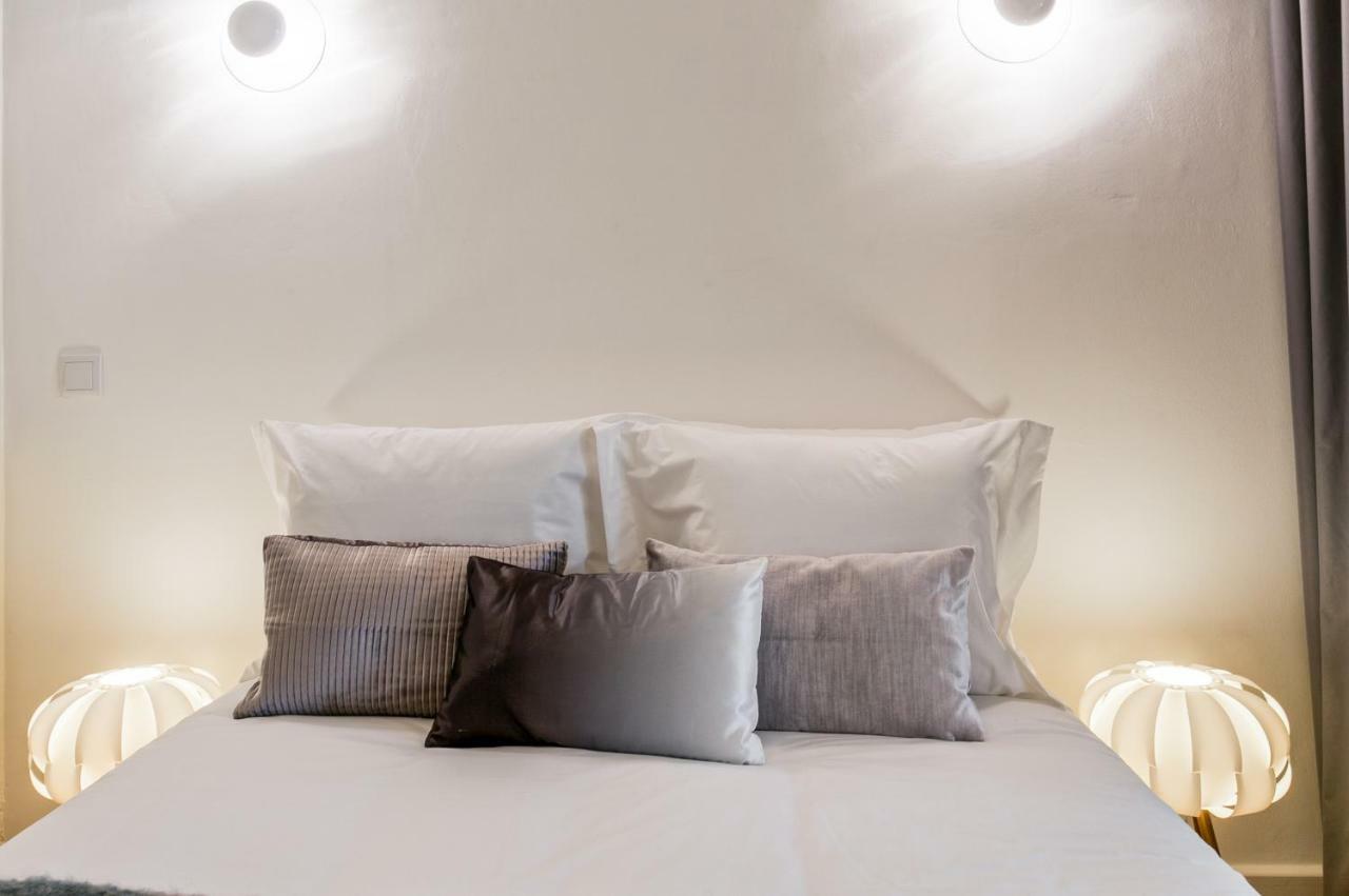Hip Tailor Made Flat In Bairro Alto Apartamento Lisboa Exterior foto